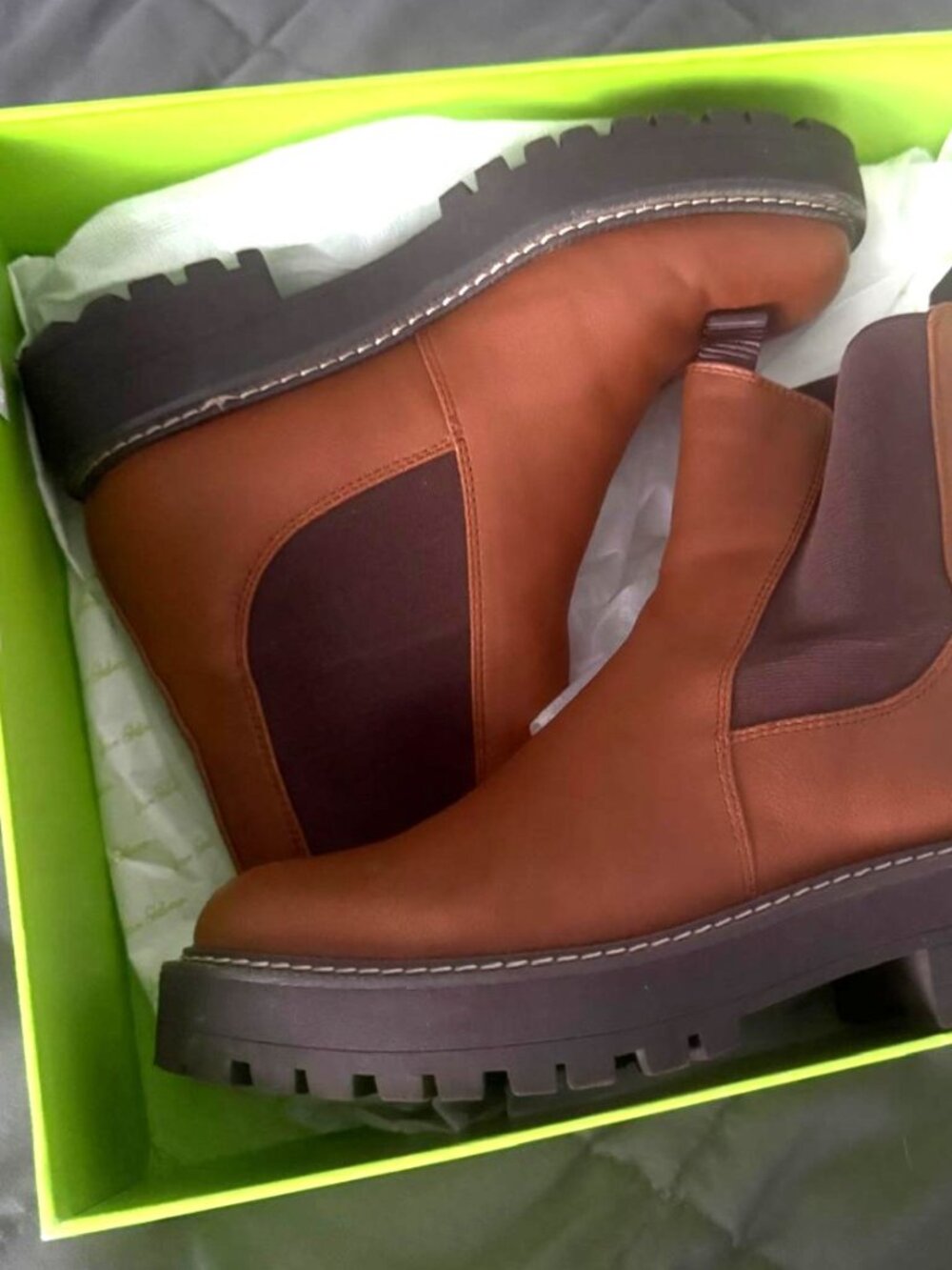 Sam Edelman Women's Laguna Chelsea Boot Tawny Brown